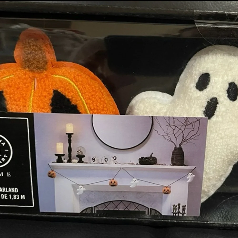 Halloween Martha Stewart Pumpkins and Ghosts Garland, Orange